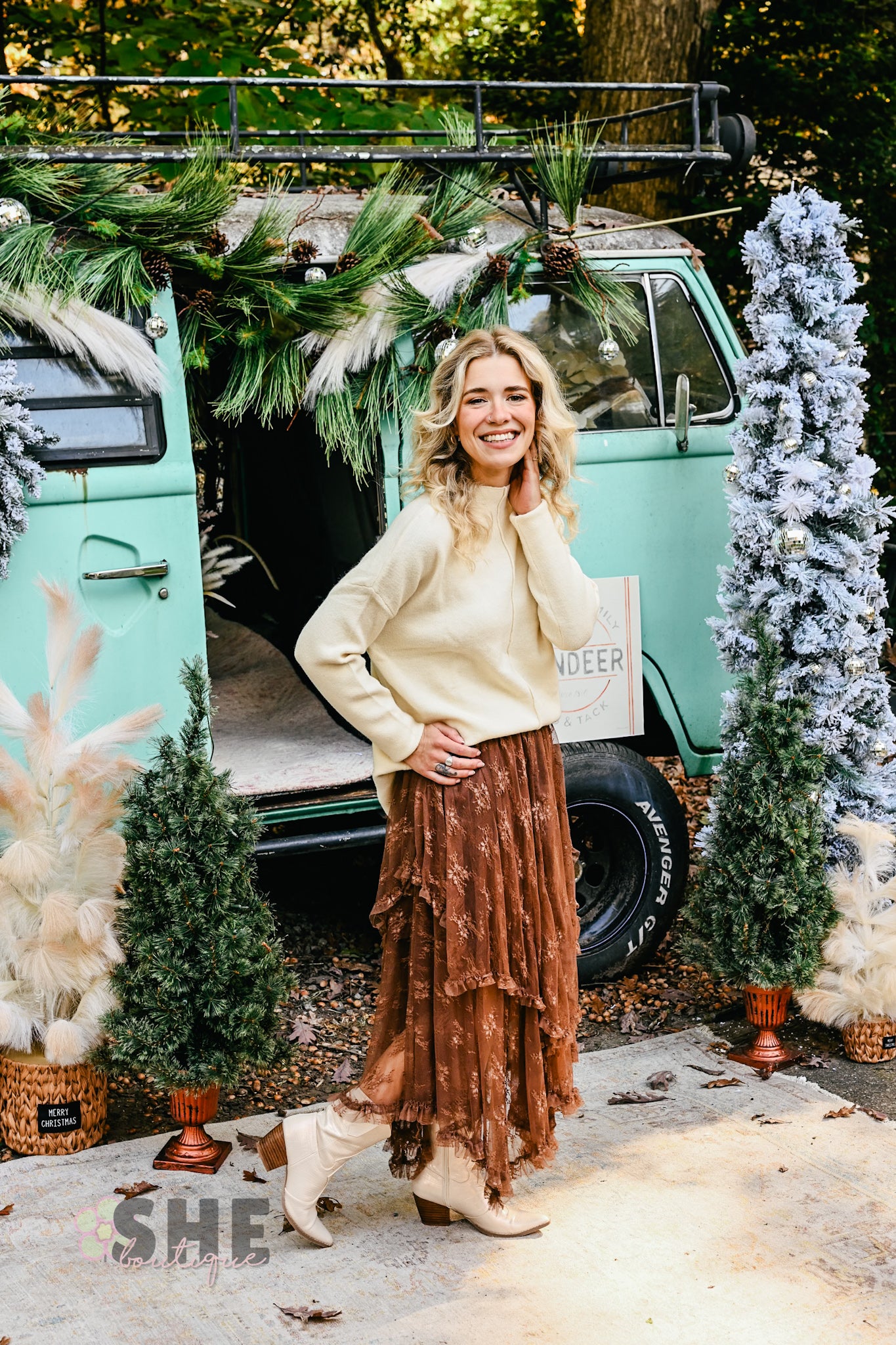 Brown Embellished Lace Hem Skirt