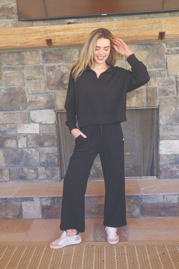 Black Cropped Quarter Zip Pullover -