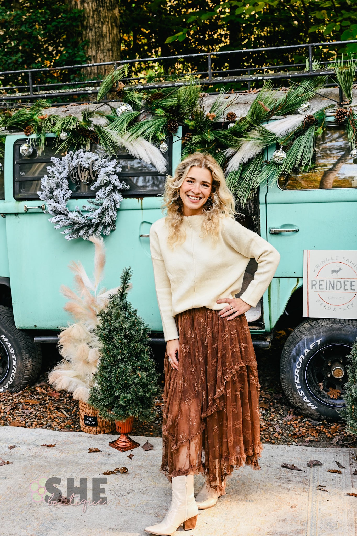 Brown Embellished Lace Hem Skirt