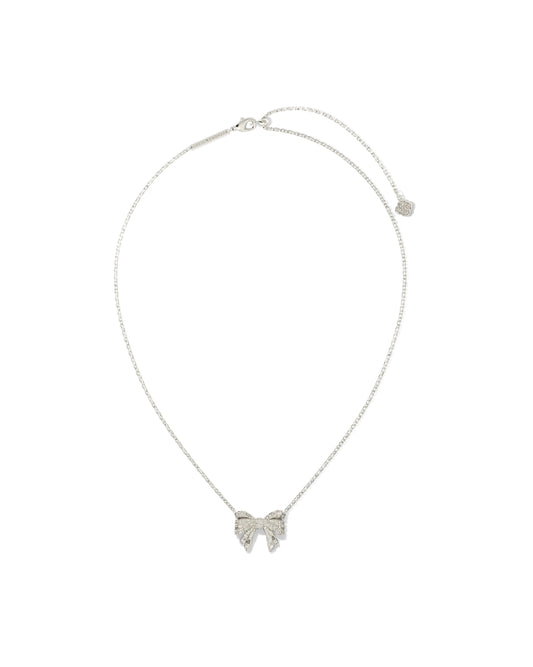 KRISTA BOW SHORT PENDANT NECKLACE KRISTA BOW SHORT PENDANT NECKLACE SILVER WHITE MIX