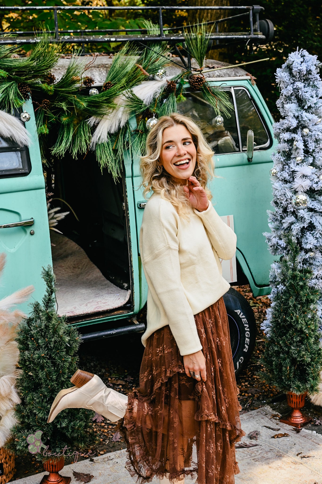 Brown Embellished Lace Hem Skirt