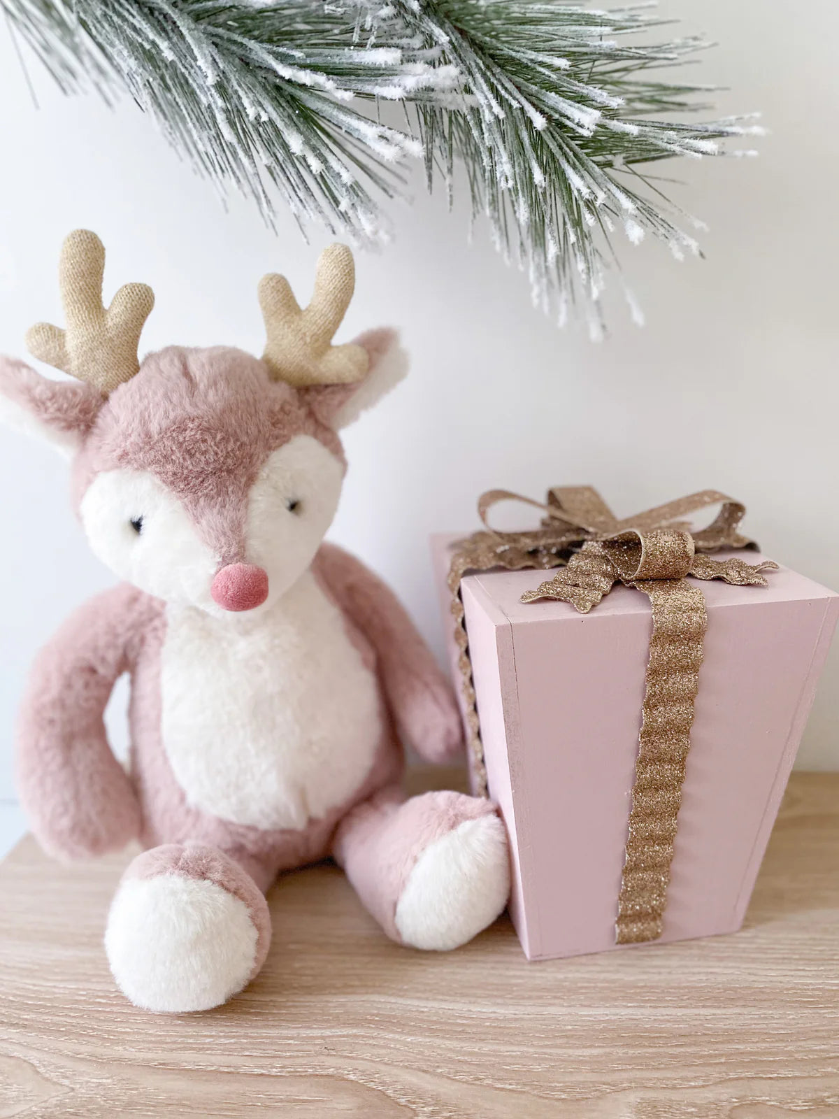 Holly Reindeer Pink