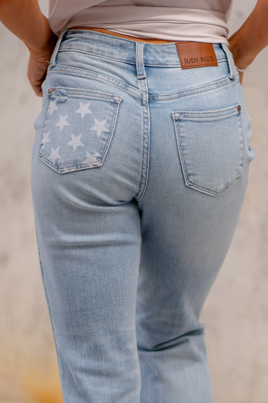 Mid Rise Star Pocket Cuffed Bf Jeans -