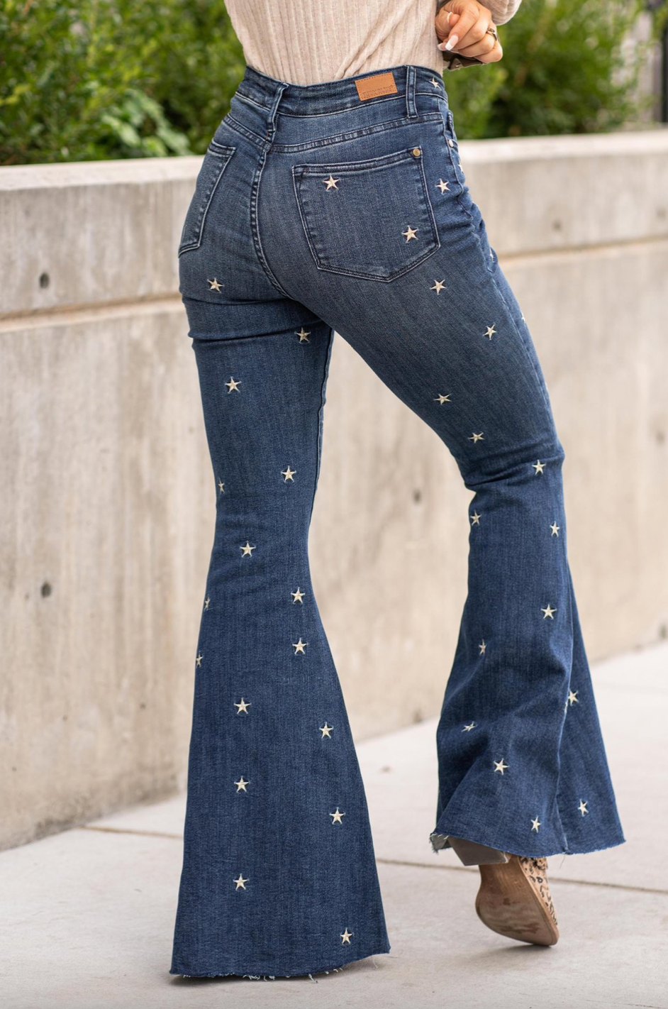 Star Embroidered Flare Jeans -